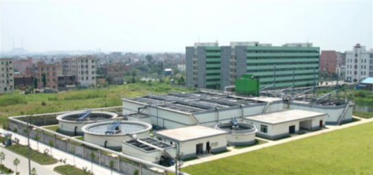 匯眾公司提供污水處理工程系統(tǒng)的項(xiàng)目咨詢(xún)、工程設(shè)計(jì)、設(shè)備制造、施工安裝、調(diào)試運(yùn)行、人員培訓(xùn)等投資、建設(shè)、運(yùn)營(yíng)全方位服務(wù)；或根據(jù)客戶(hù)的需求，提供各類(lèi)型污水處理設(shè)備。